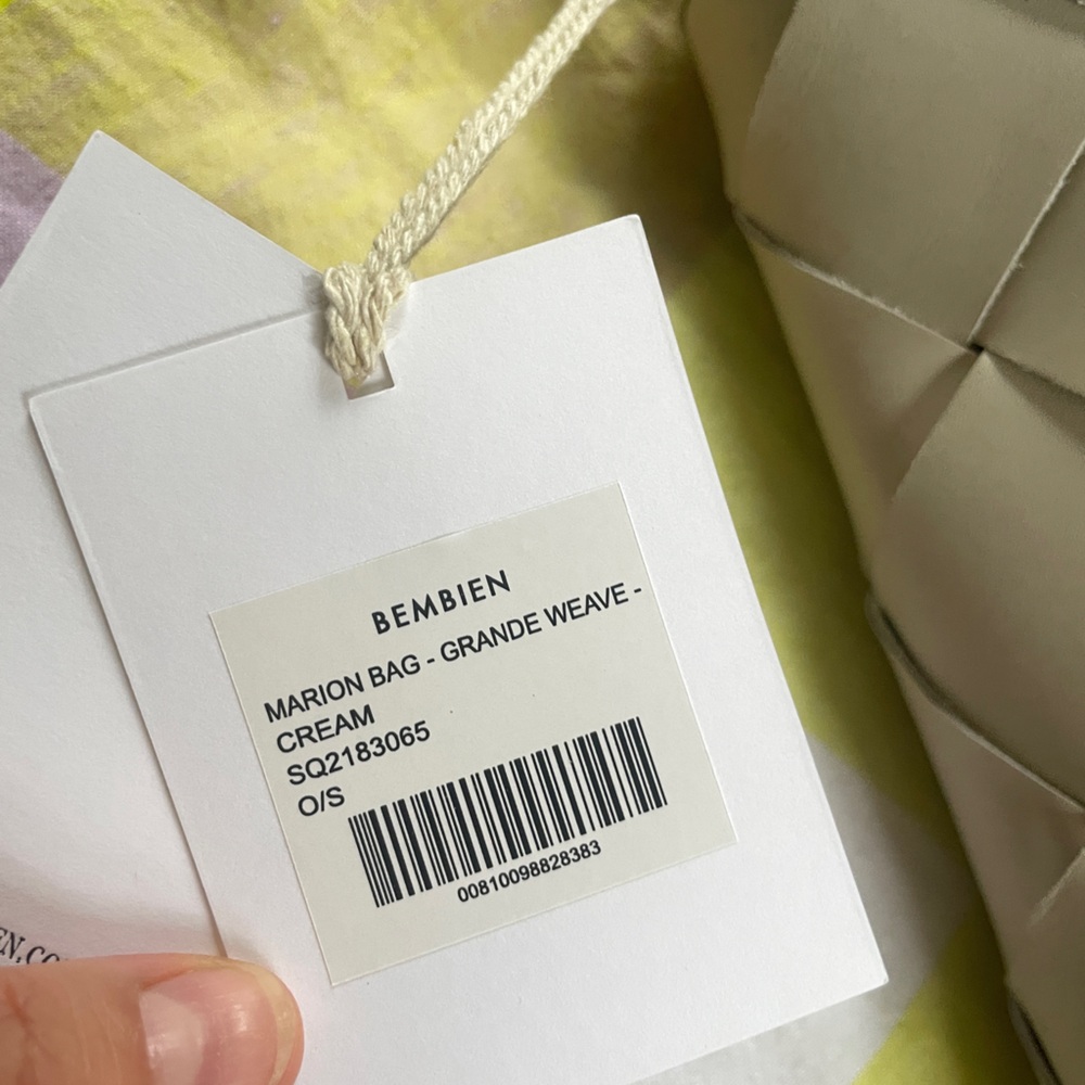 Marion Grand Cream Weave Bag - Picture 6 of 7